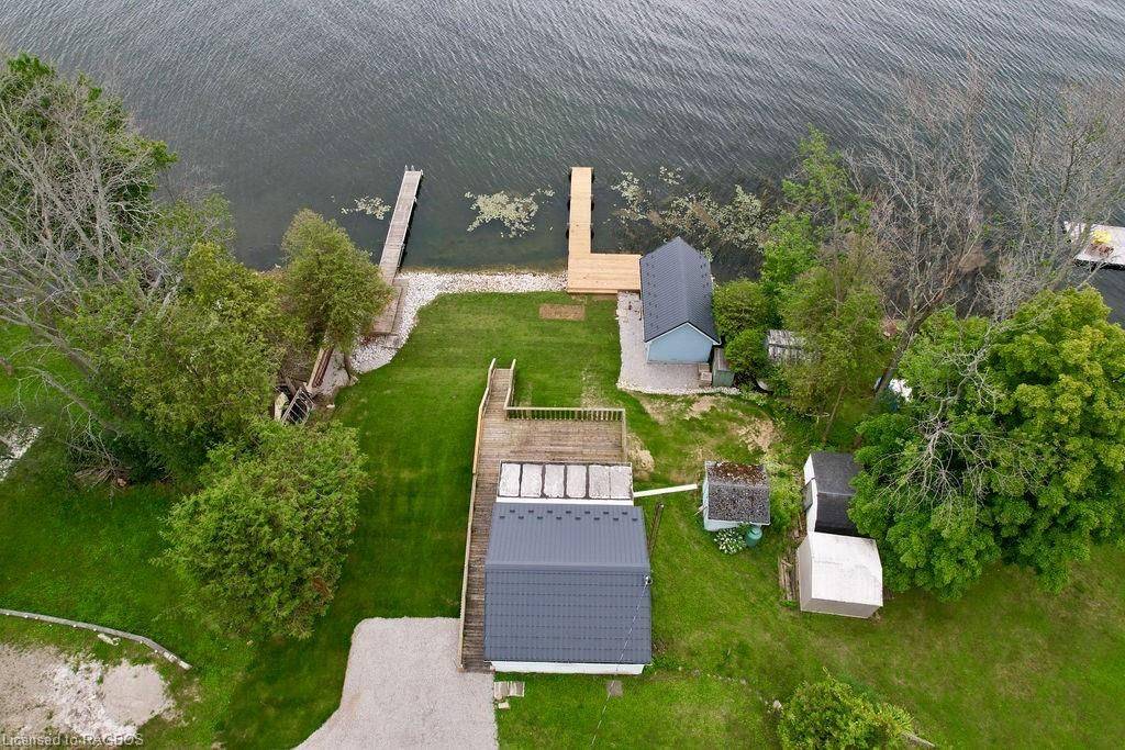 South Bruce Peninsula, ON N0H 1A0,38 Islandview DR