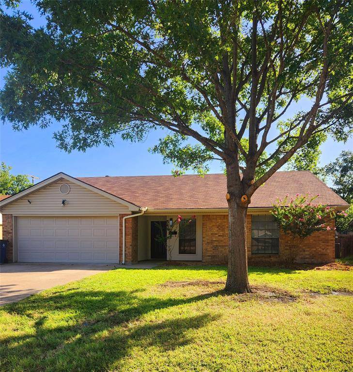 Burleson, TX 76028,344 Summercrest Boulevard