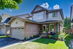 Cambridge, ON N1T 1X7,35 Green Vista DR