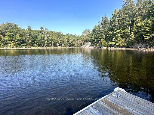 North Kawartha, ON K0L 1A0,1579 Anstruther Lake RD #20