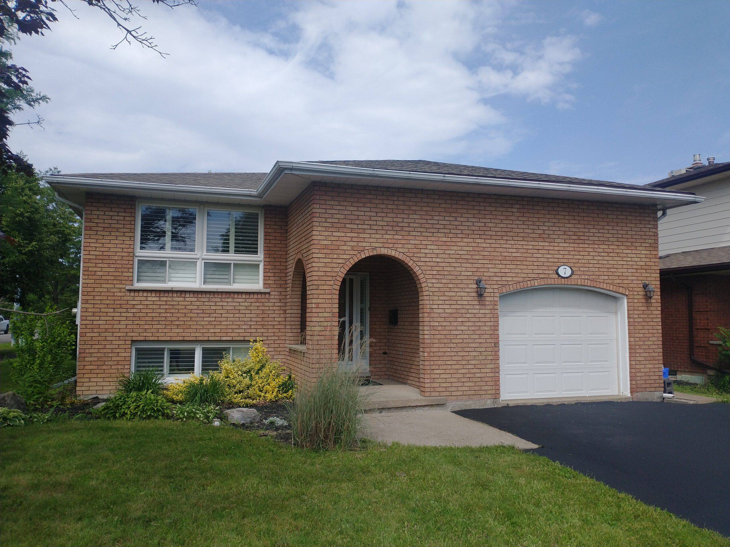 Welland, ON L3C 6H7,7 Canora CT