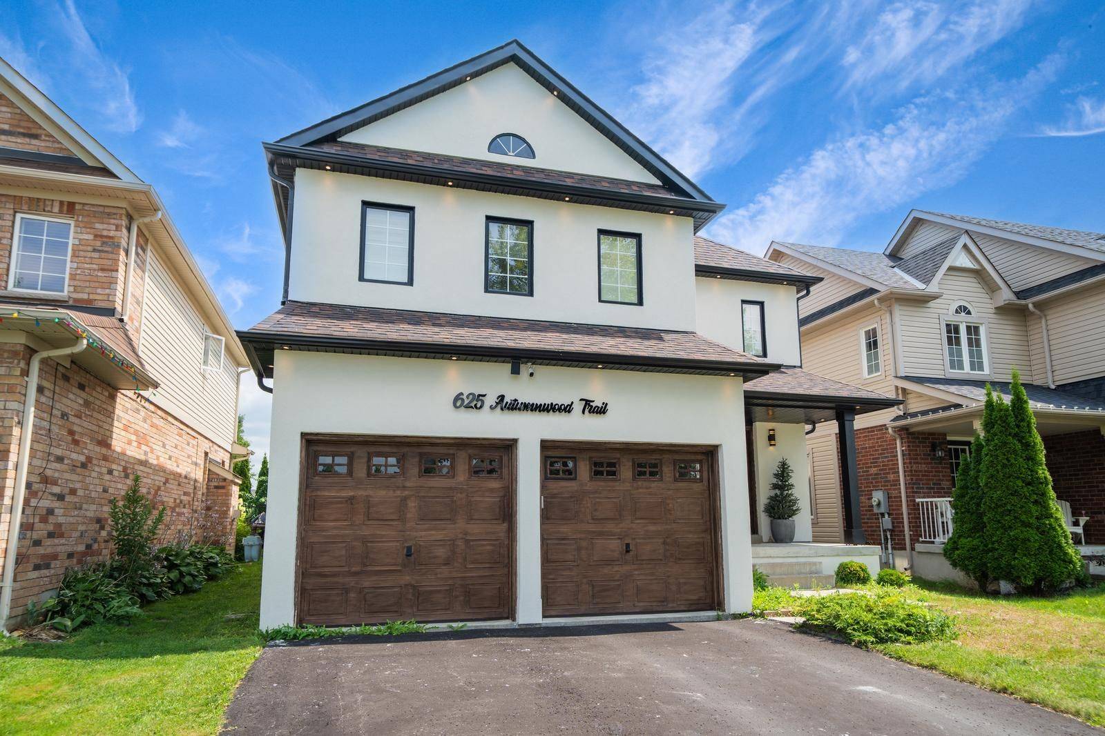 Oshawa, ON L1K 3A9,625 Autumnwood TRL