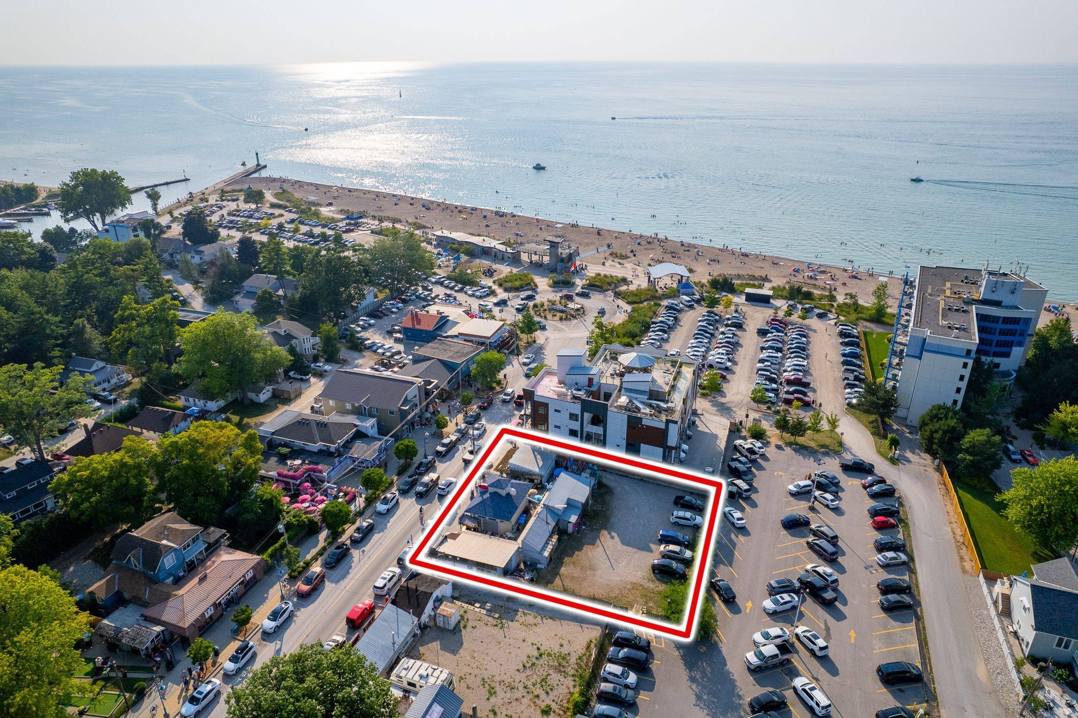 Lambton Shores, ON N0M 1T0,77 Main ST