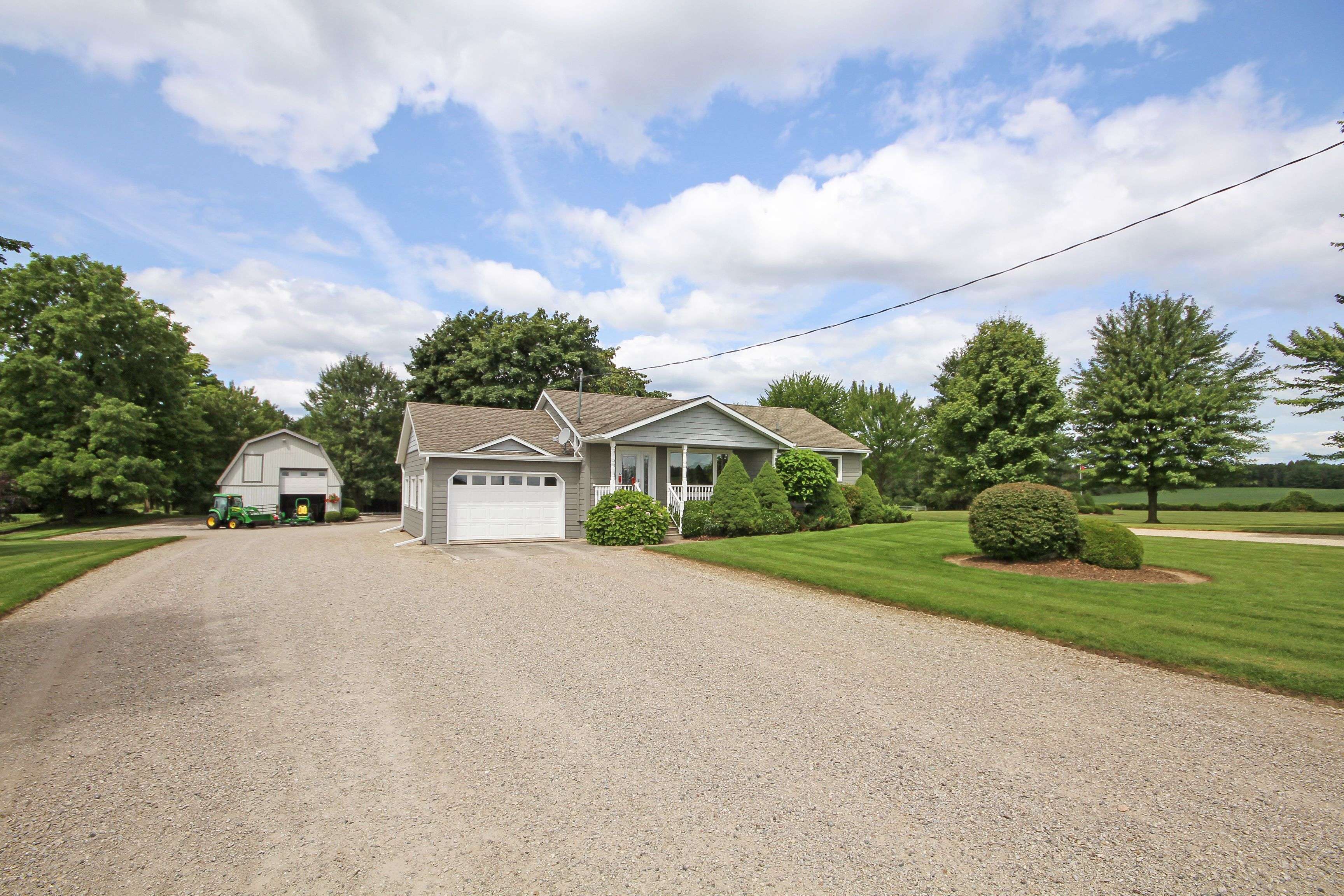 Morris-turnberry, ON N0G 2W0,41456 Harriston RD