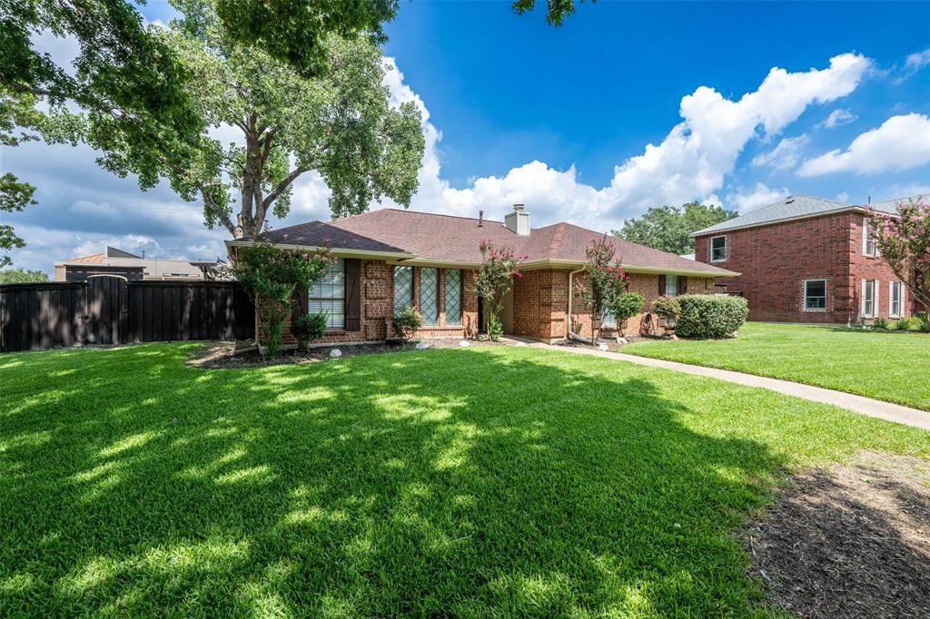 Carrollton, TX 75007,1919 Vista Oaks Drive