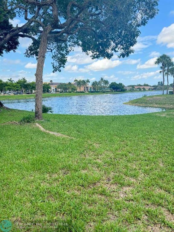 Tamarac, FL 33321,9955 N Belfort Cir  #112