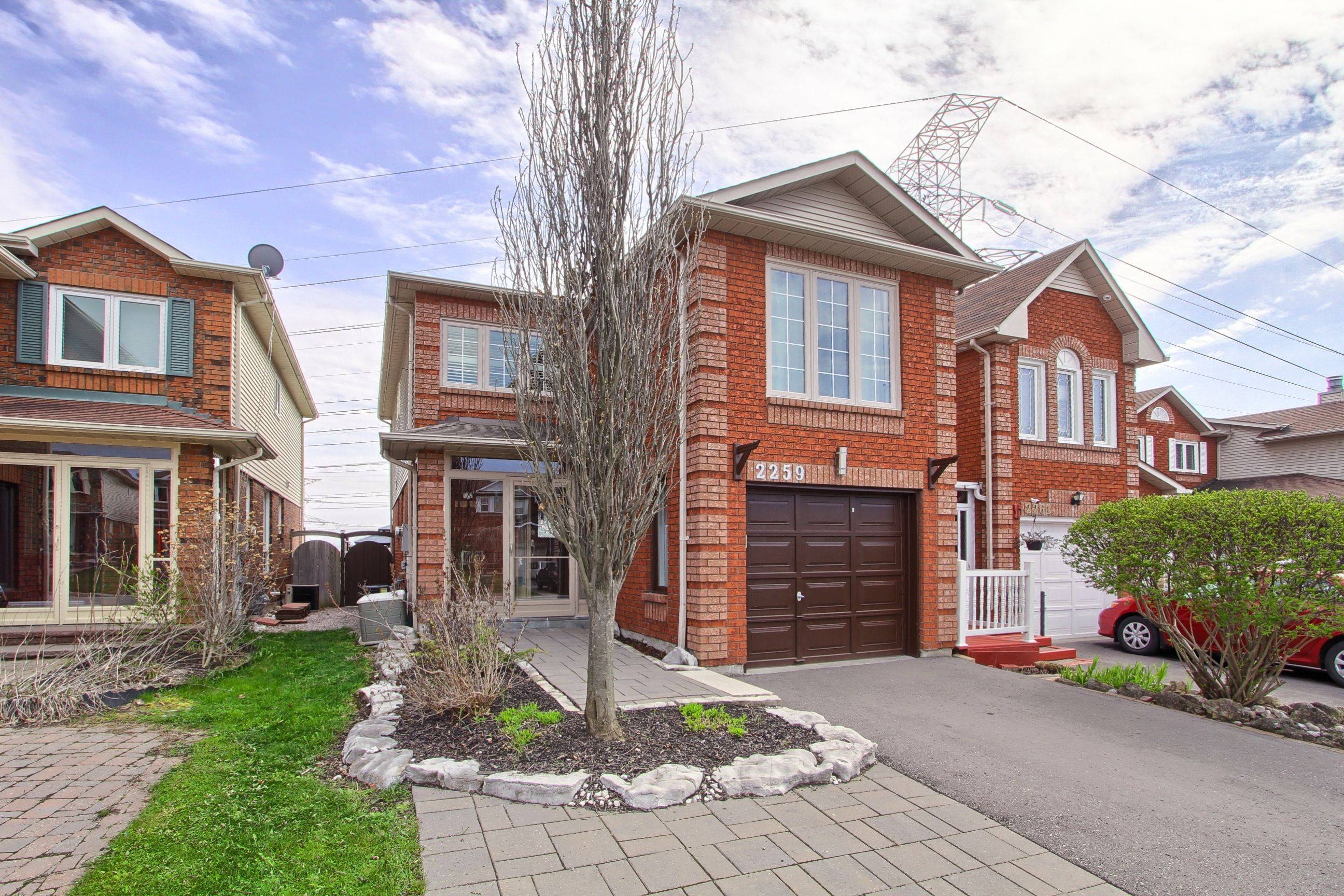 Durham, ON L1X 2R7,2259 Wildwood CRES