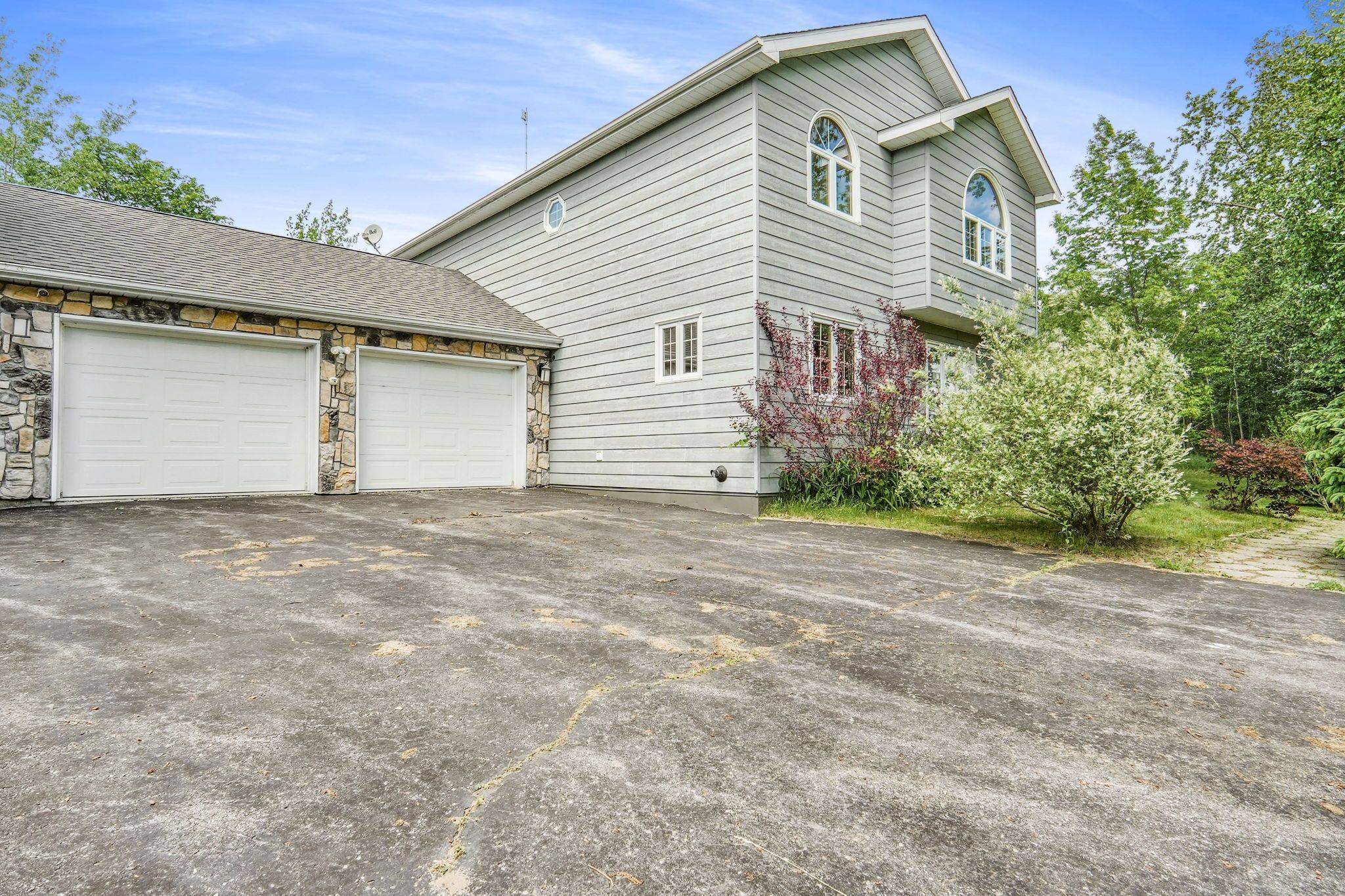 South Glengarry, ON K0C 1Z0,22139 Beauchamps DR