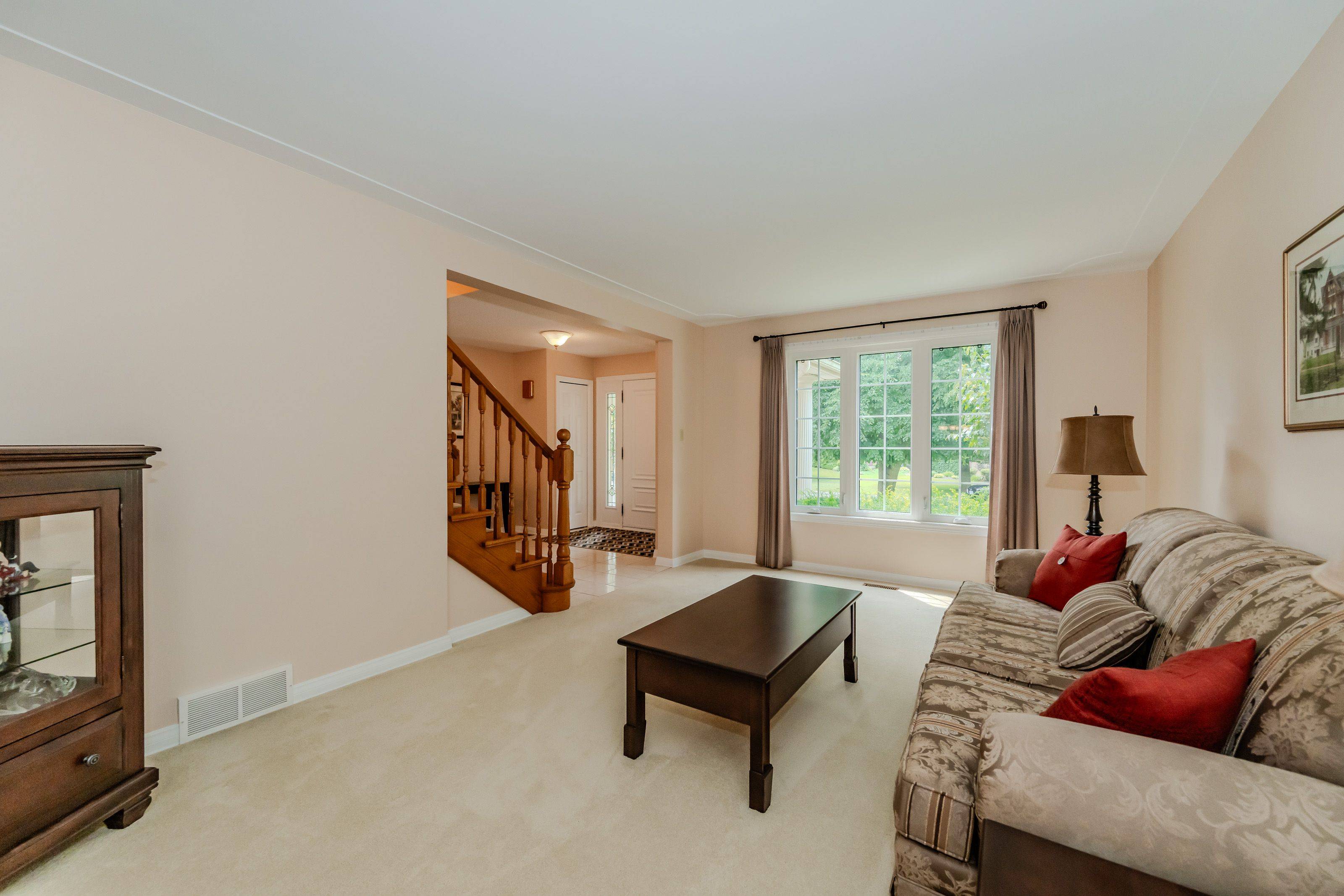 Waterloo, ON N2K 3R2,600 Stonebury CRES