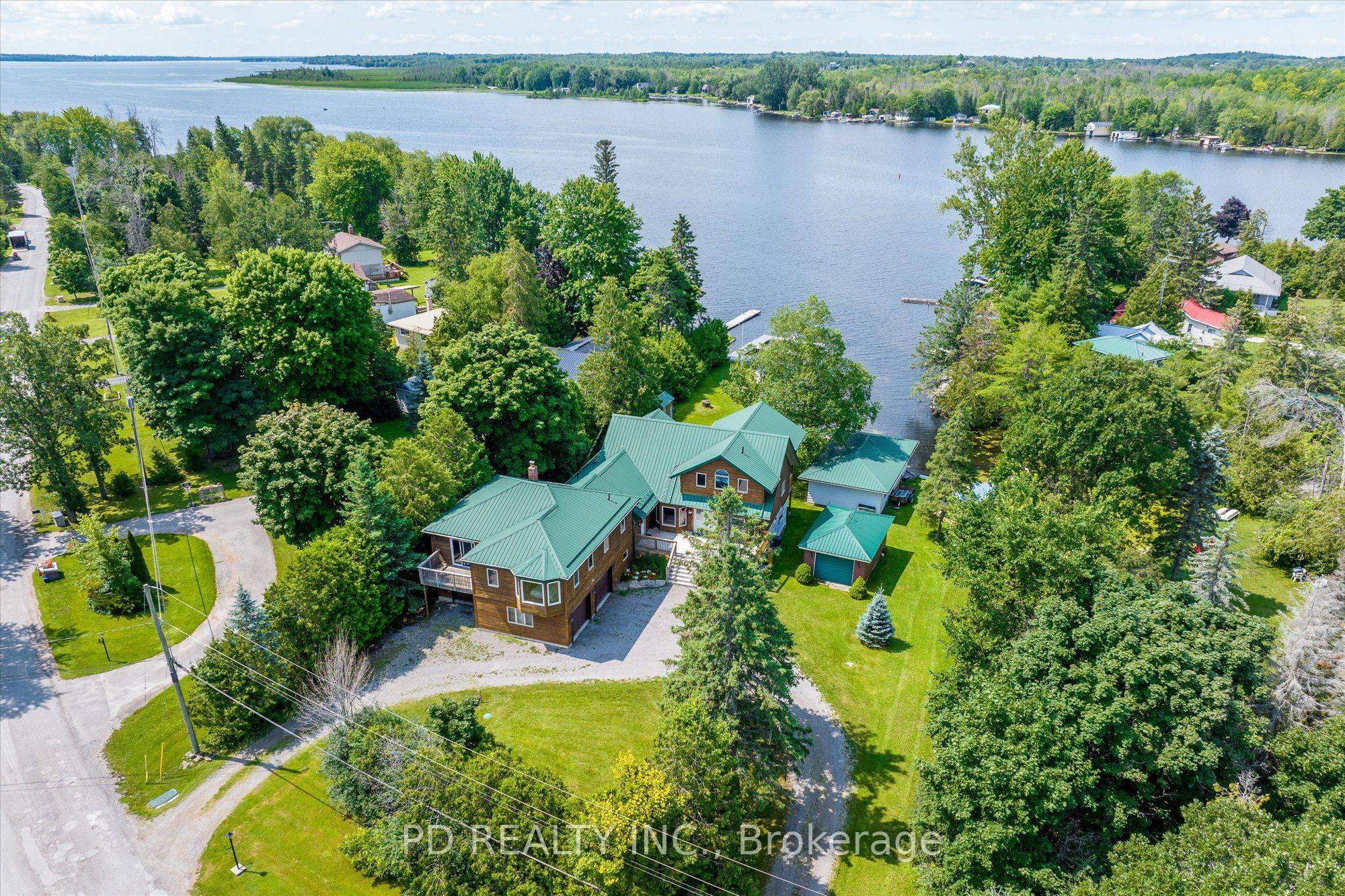 Kawartha Lakes, ON K0M 1N0,48 Sturgeon Glen RD