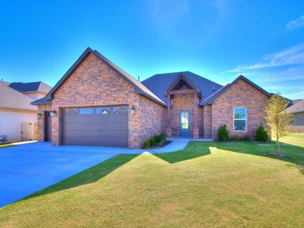 Mustang, OK 73064,5712 Copper Stone Court