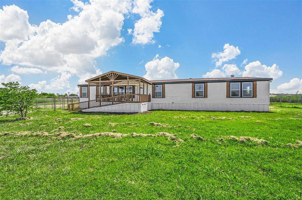 Joshua, TX 76058,6200 Wild Berry Trail