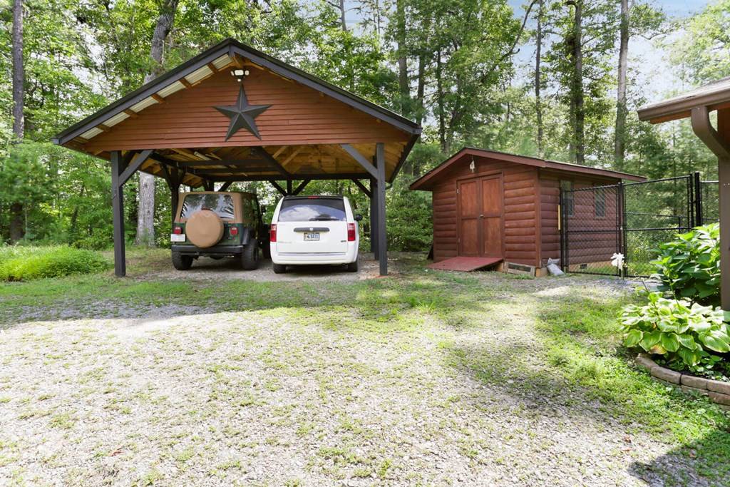 Murphy, NC 28906,151 Bison Lane