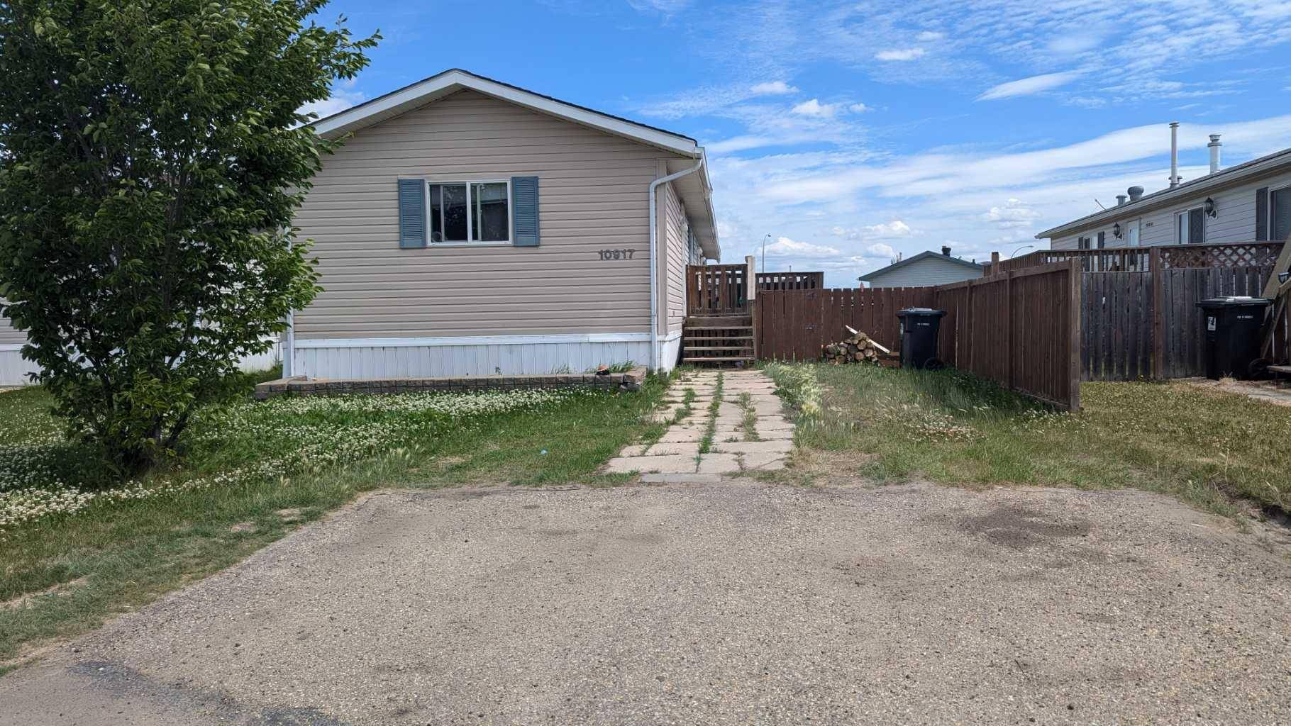 Clairmont, AB T8X 5B7,10917 96a ST