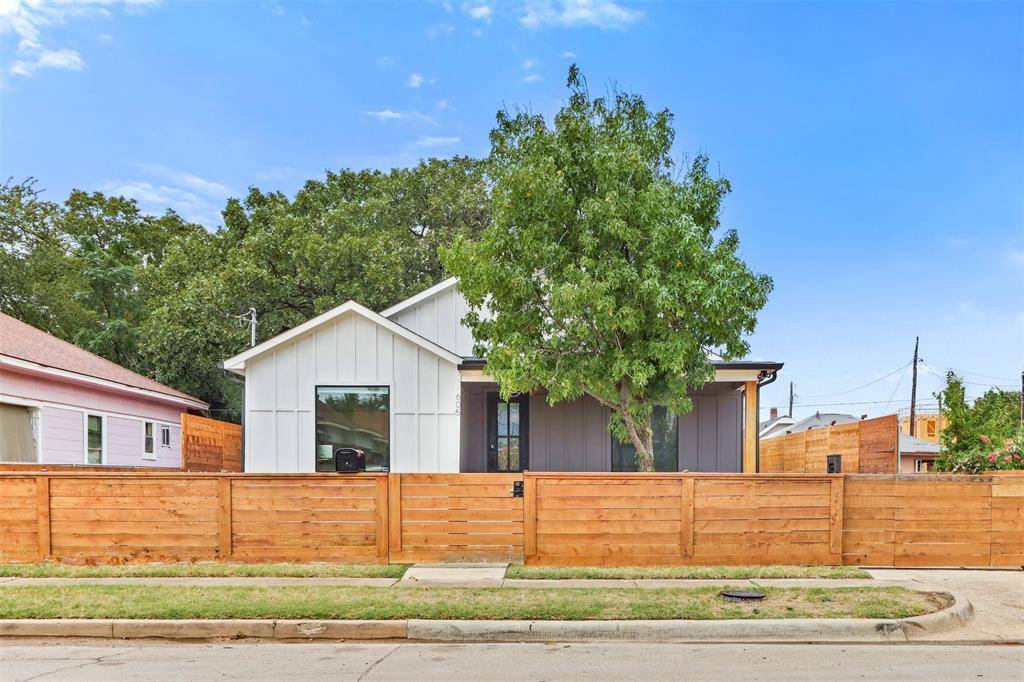 Dallas, TX 75208,605 Melba Street