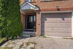 Halton Hills, ON L7G 5A2,103 JOHN ST