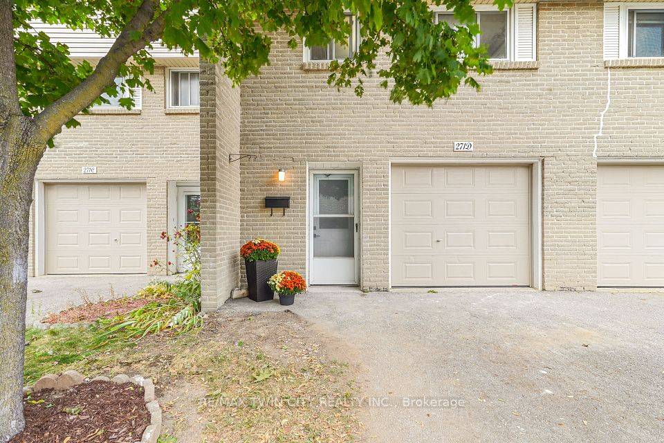 Brantford, ON N3S 7K2,271 Stanley ST #D