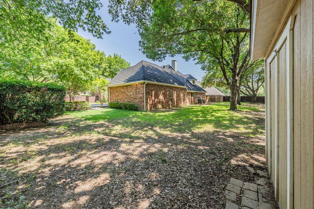 Colleyville, TX 76034,5902 Highland Hills Lane