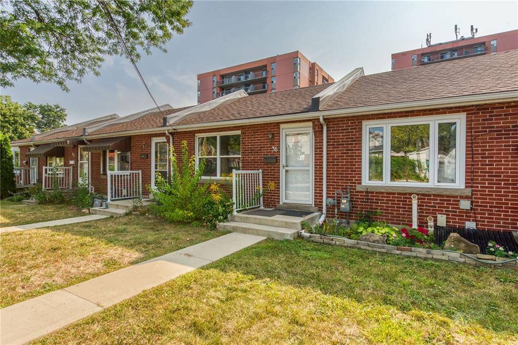 42 Macklin Street N #36, Hamilton, ON L8S 3S1