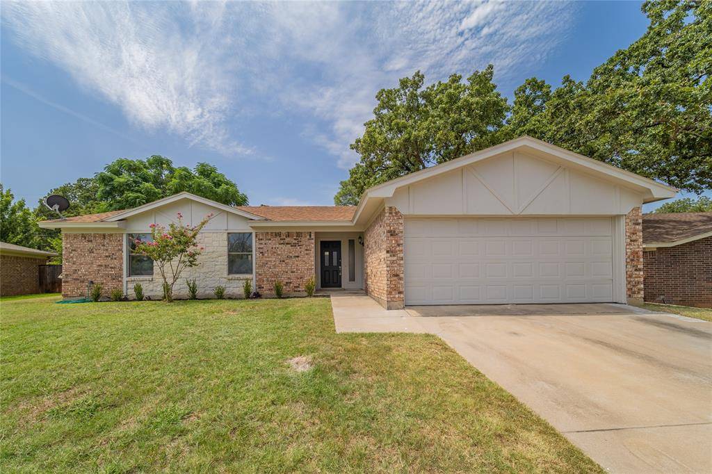 Arlington, TX 76017,4111 Chipwood Court