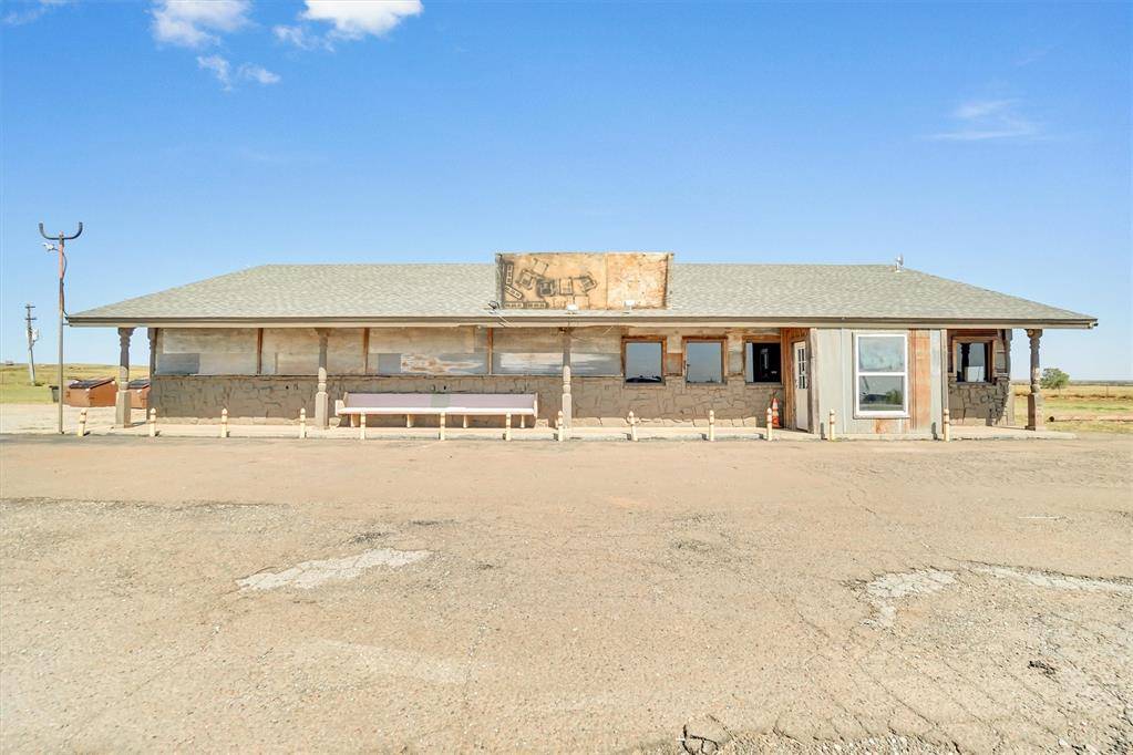 Elk City, OK 73644,11894 Hwy 6