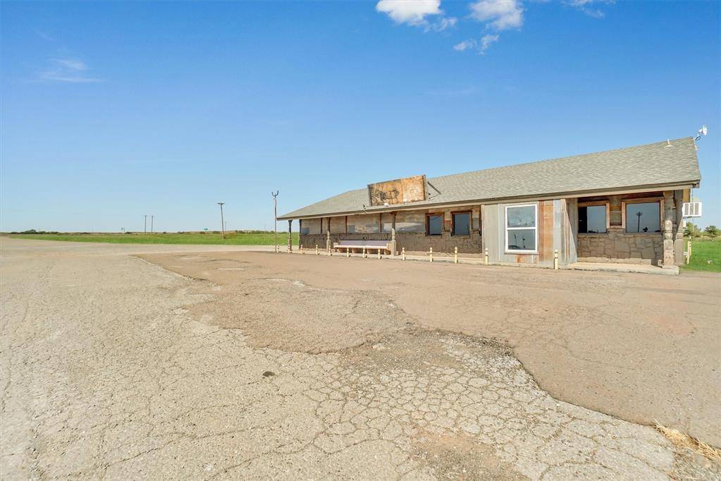 Elk City, OK 73644,11894 Hwy 6