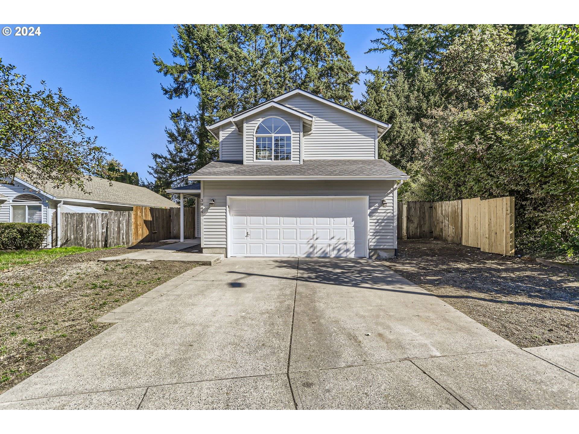 Portland, OR 97236,3944 SE 154th PL