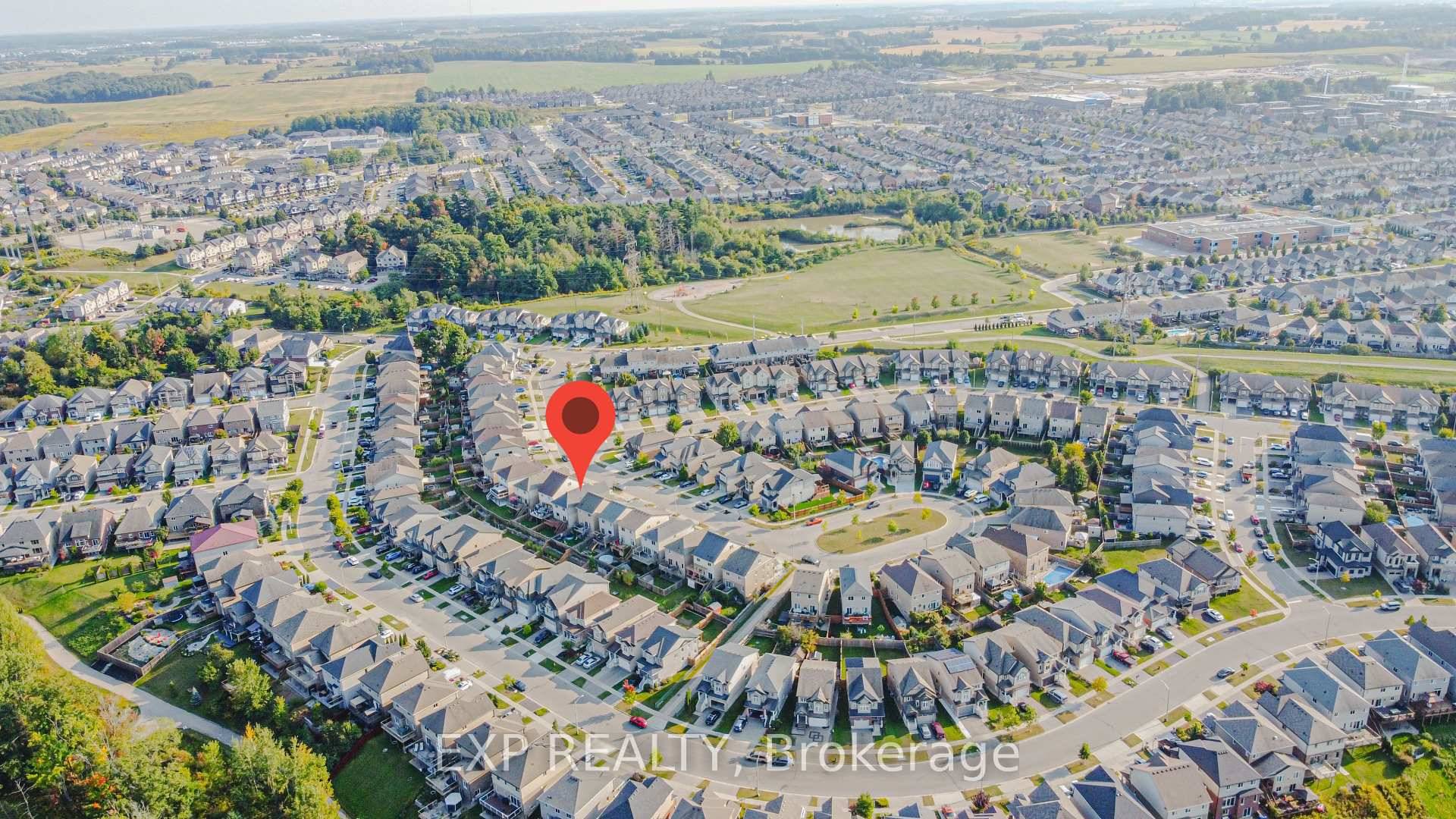 Kitchener, ON N2R 1Y8,956 Bianca CT