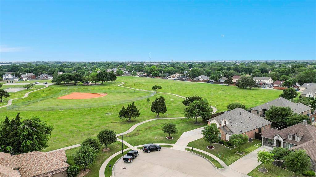 Rowlett, TX 75088,5215 Donovan Court