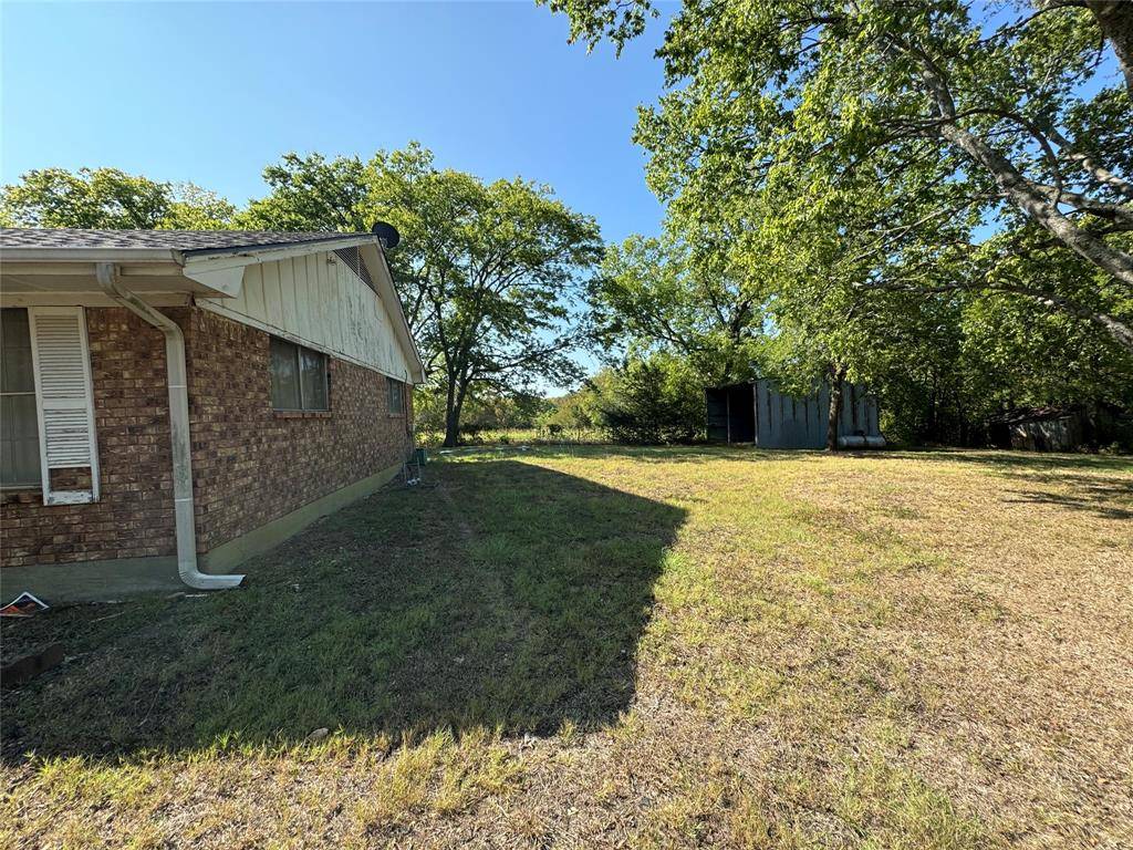 Bonham, TX 75418,1518 E State Highway 56