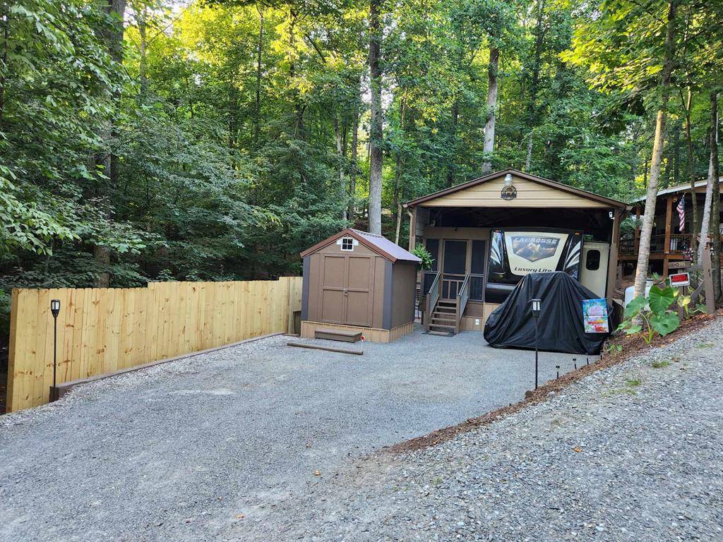 Ellijay, GA 30540,190 19th Street