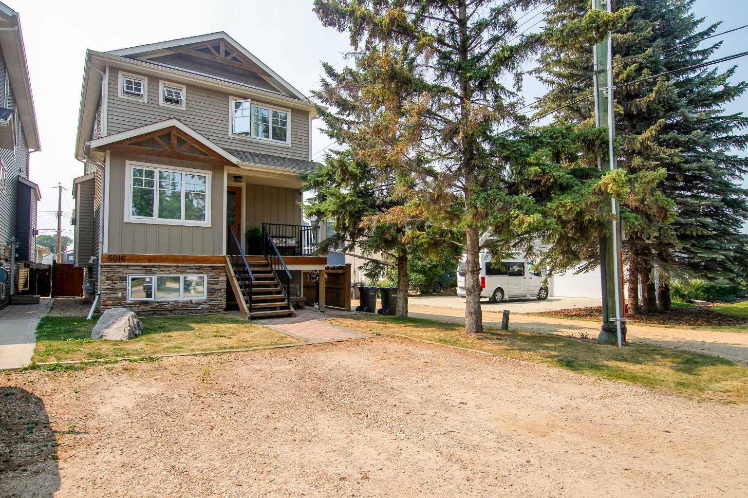 Sylvan Lake, AB T4S 1B9,5016 41 ST