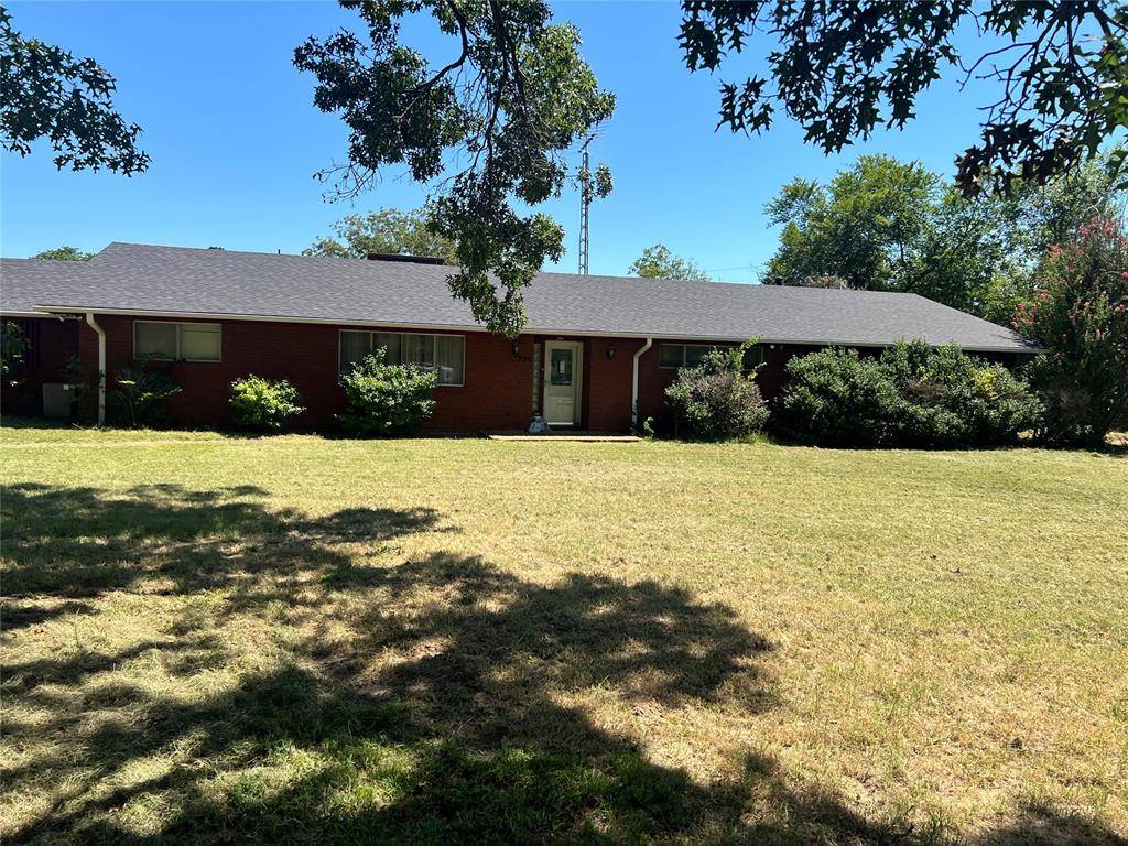 Holdenville, OK 74848,700 S Oliphant Street