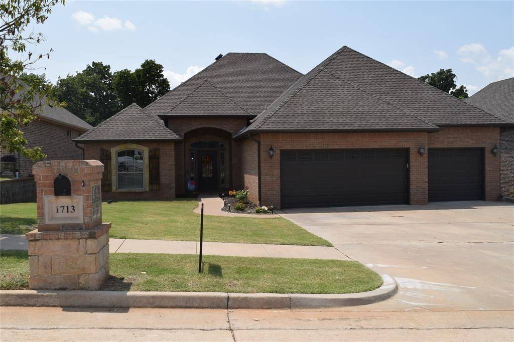 Midwest City, OK 73130,1713 Rain Tree Lane