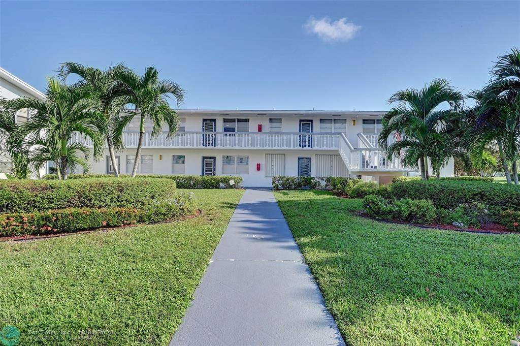 Deerfield Beach, FL 33442,303 Markham N  #303