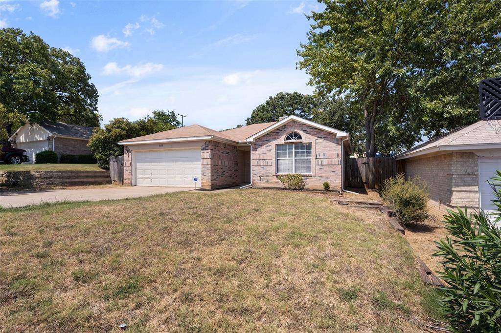 Fort Worth, TX 76112,5155 Meadow Court