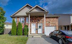 Kitchener, ON N2E 3V9,16 Lemonbalm ST