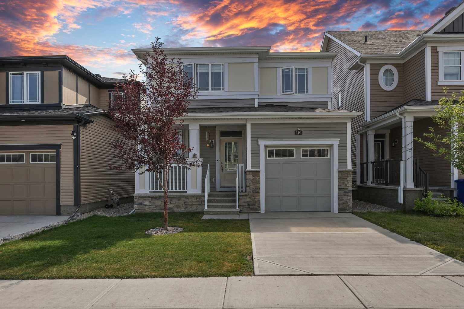 Airdrie, AB T4B 5G7,191 Osborne Common SW