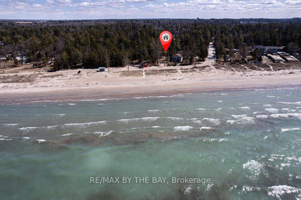 Wasaga Beach, ON L9Z 2M4,278 Coastline DR