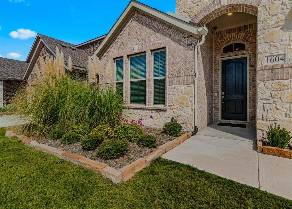 Forney, TX 75126,1604 Cedar Crest Drive