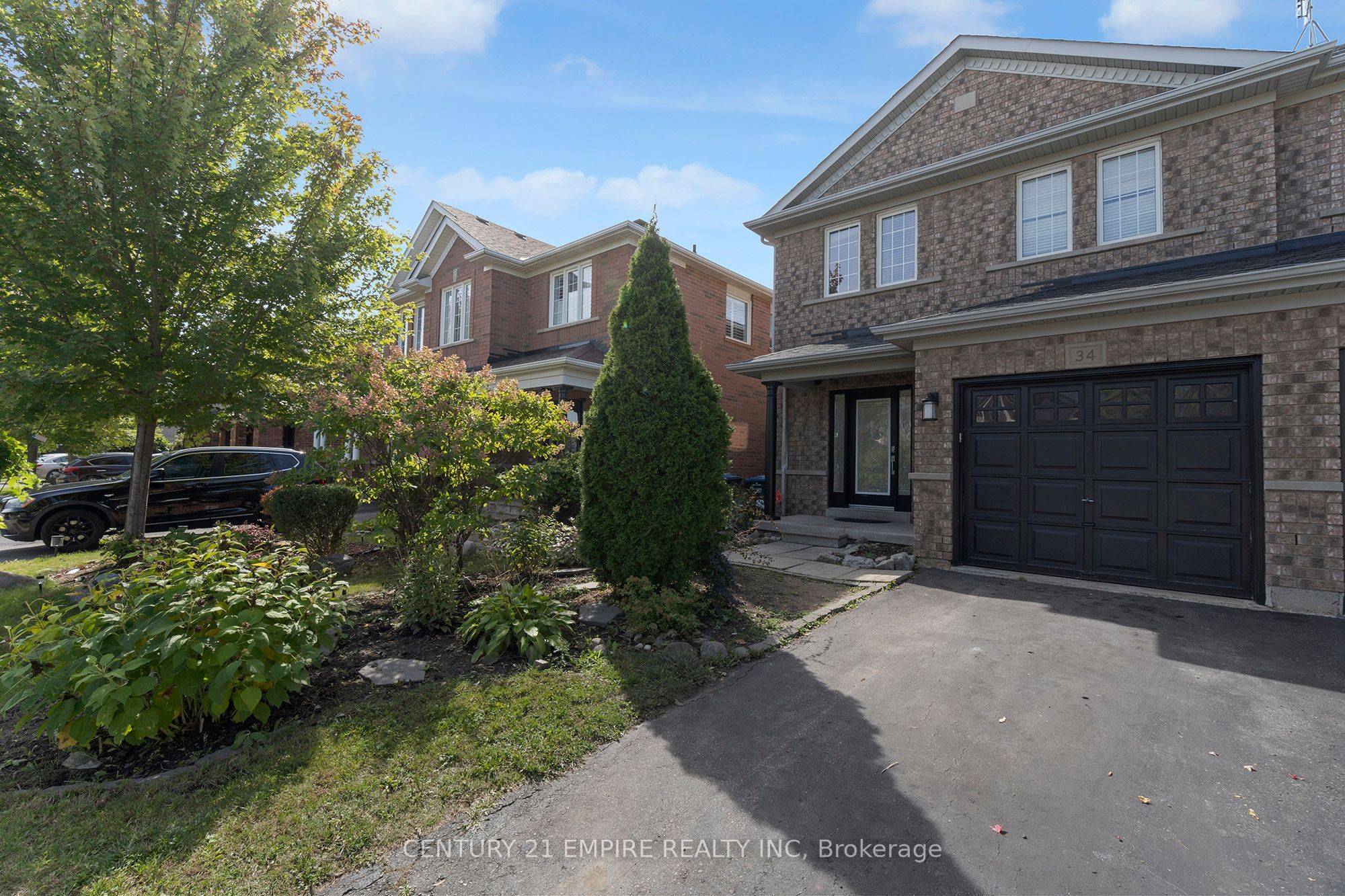 Brampton, ON L7A 3G6,34 Florette PL