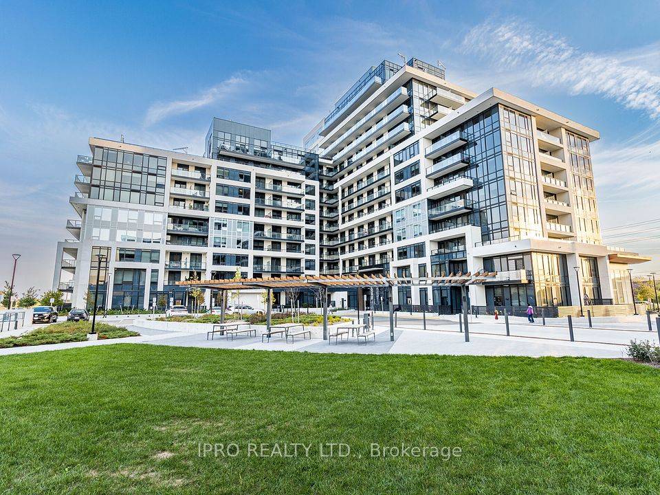 Oakville, ON L6H 7W6,3200 William Coltson AVE #821