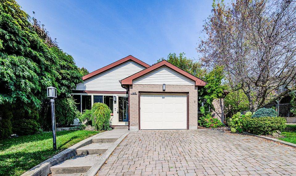 Kitchener, ON N2A 3G4,148 Oneida PL