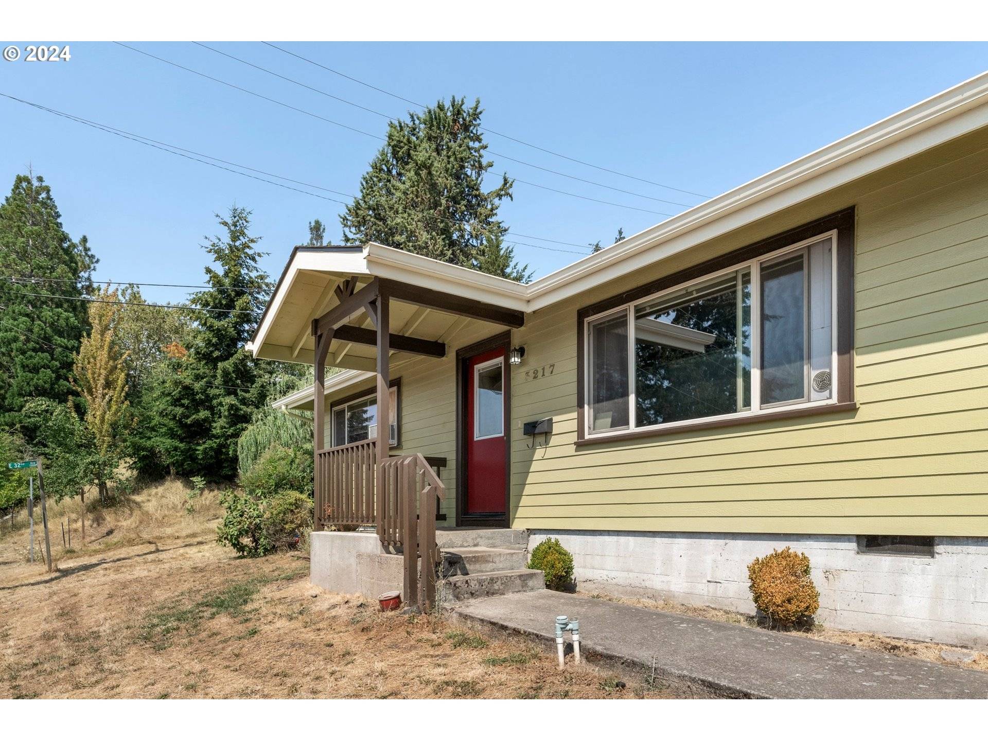 Eugene, OR 97405,3217 ONYX PL