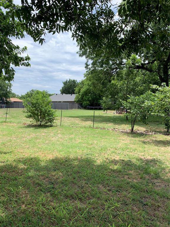 Howe, TX 75459,TBD 302 W Duke Street