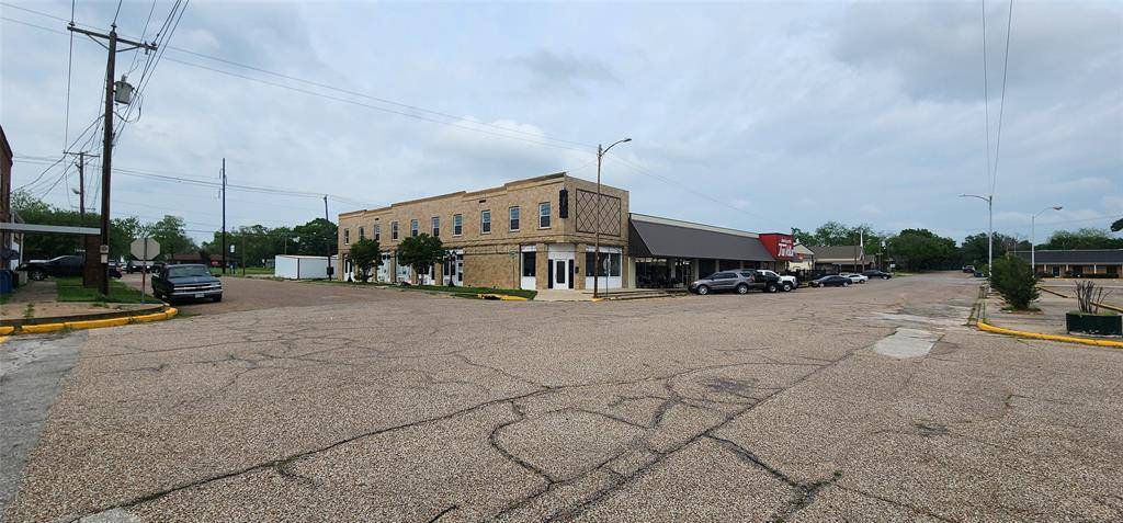 Mexia, TX 76667,401 E Commerce Street