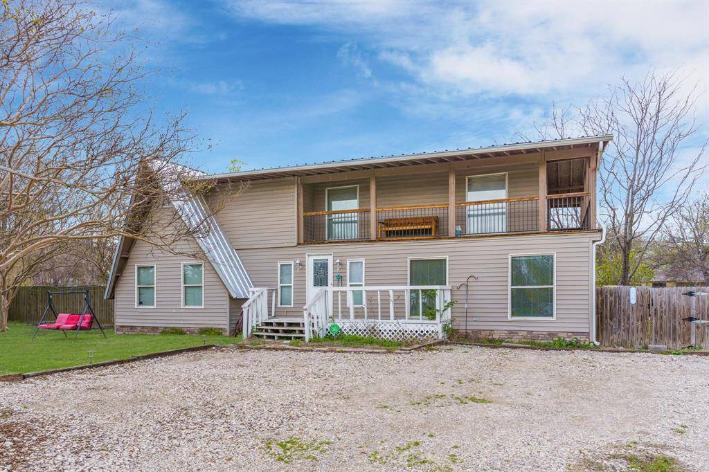 West Tawakoni, TX 75474,1001 S Crestway Drive