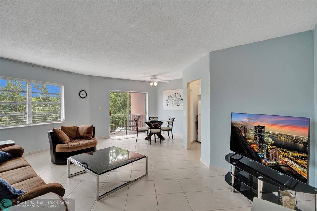 Lauderdale By The Sea, FL 33062,1967 S Ocean Blvd  #326D