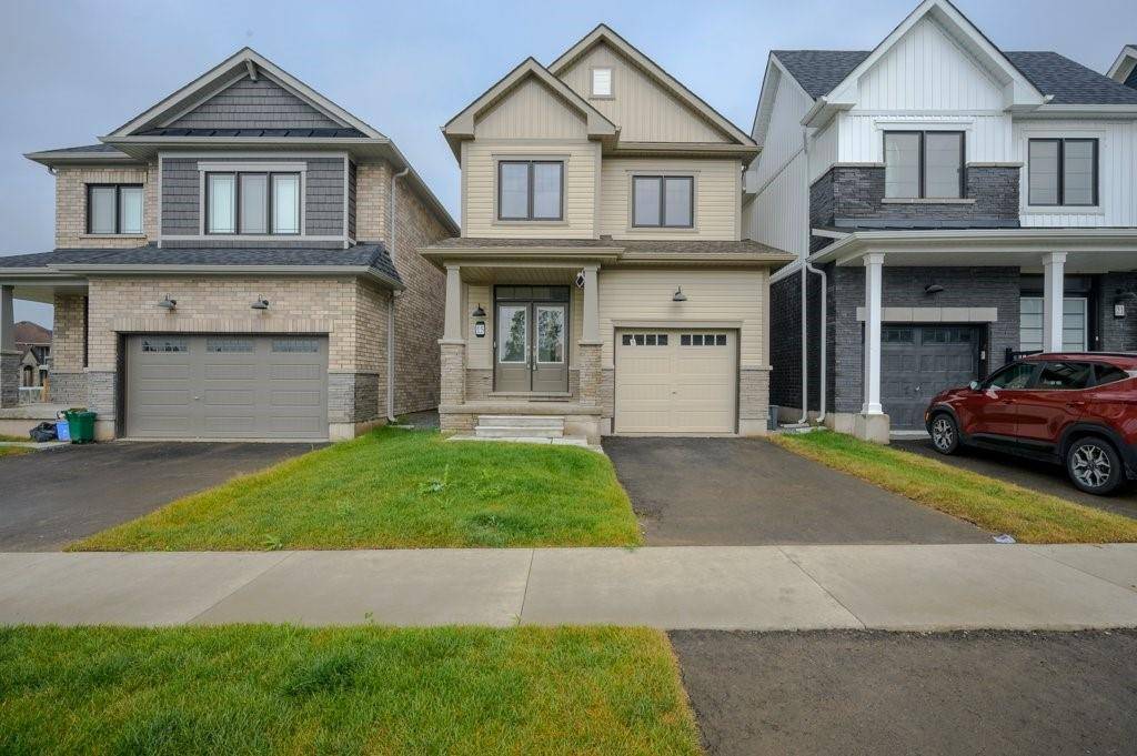 15 AVIRON Crescent, Welland, ON L3B 0M3