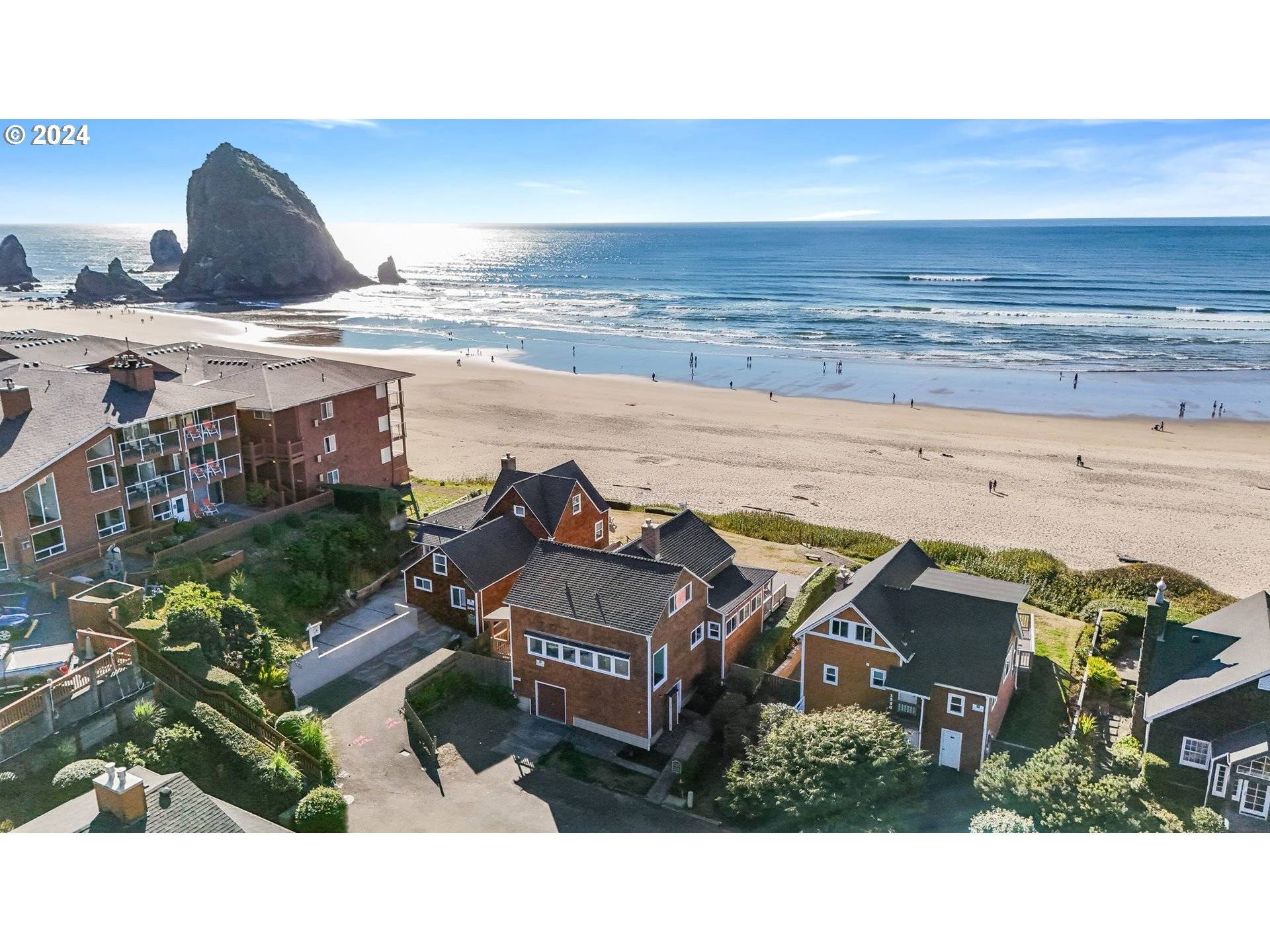 Cannon Beach, OR 97110,1388 PACIFIC AVE